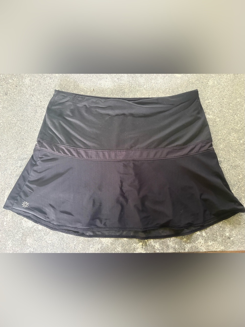 Athleta Black Tennis Skirt with Built-In Liner and 2 Ball Pockets